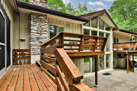 Exterior - 3 Barrett Woods, Ballwin, MO 63021 photo 9 of 26