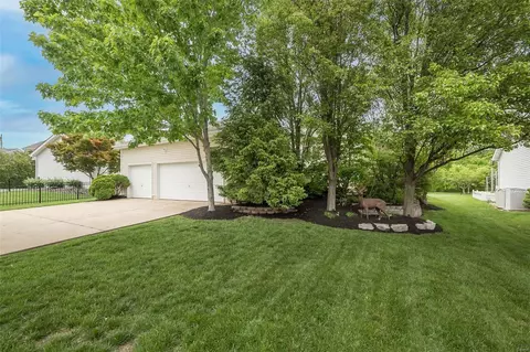 Other - 758 Thunder Hill Dr, O'fallon, MO 63368 photo 2 of 6