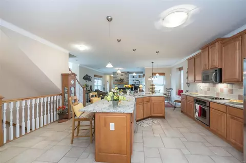 Kitchen - 758 Thunder Hill Dr, O'fallon, MO 63368 photo 4 of 7