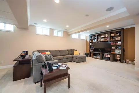 Living - 758 Thunder Hill Dr, O'fallon, MO 63368 photo 10 of 10
