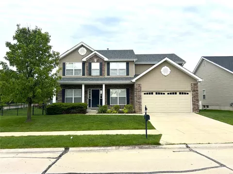 1900 Talbridge Sq, Saint Charles, MO 63303