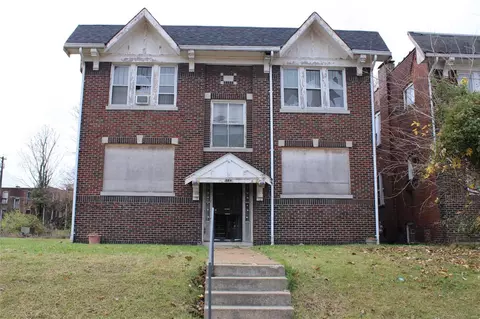 5142 Northland Ave, Saint Louis, MO 63113