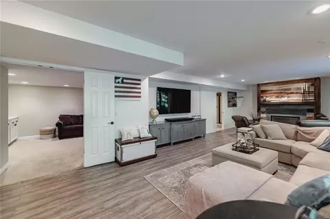 Living - 6948 Clayborne Dr, O'fallon, MO 63368 photo 8 of 10