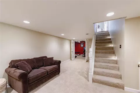Entry Way - 6948 Clayborne Dr, O'fallon, MO 63368 photo 4 of 4