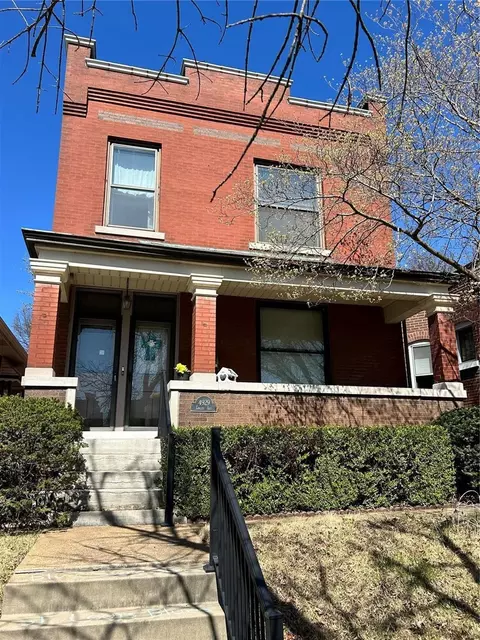 4929 Lisette Ave, Saint Louis, MO 63109