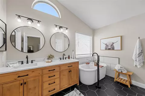 7160 Oak Stream Dr, O'fallon, MO 63368 photo 13