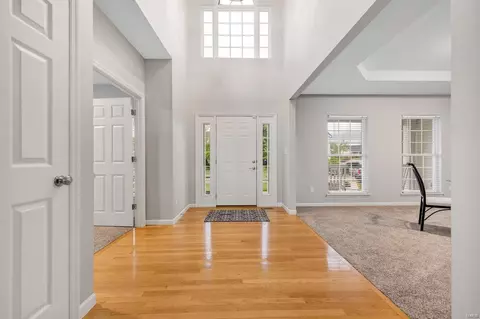 Entry Way - 732 Hawk Run Dr, O'fallon, MO 63368 photo 1 of 2