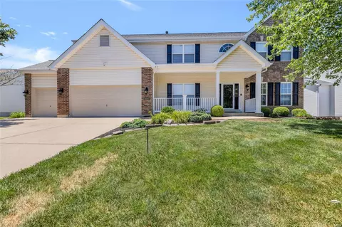 6035 Blake Thomas Dr, Wentzville, MO 63385