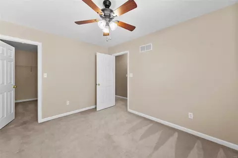 Bedroom - 505 Cottage Xing, O'fallon, MO 63366 photo 6 of 10