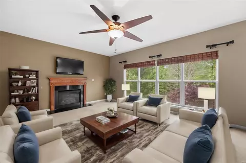 Living - 505 Cottage Xing, O'fallon, MO 63366 photo 2 of 9