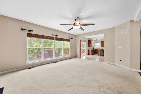Living - 505 Cottage Xing, O'fallon, MO 63366 photo 6 of 9