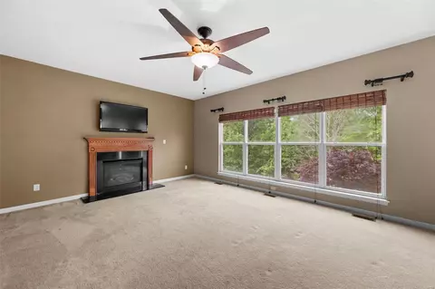 Living - 505 Cottage Xing, O'fallon, MO 63366 photo 3 of 9