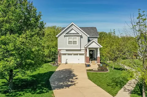 123 Sunset Villa Ct, O'fallon, MO 63366