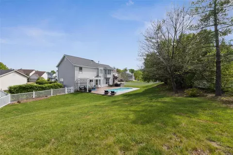 16975 Hickory Forest Ln, Wildwood, MO 63011 photo 3