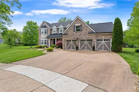 427 Cardinal View Ct, Wildwood, MO 63040