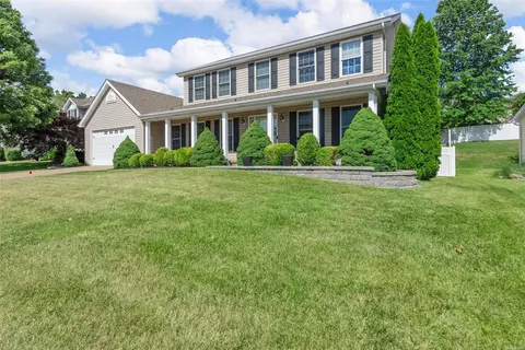 Exterior - 140 Jacobs Way, Saint Peters, MO 63376 photo 3 of 8