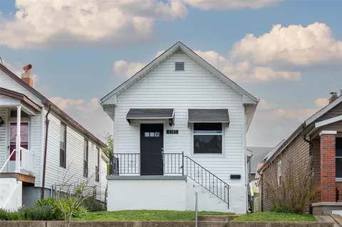 5307 Pattison Ave, Saint Louis, MO 63110