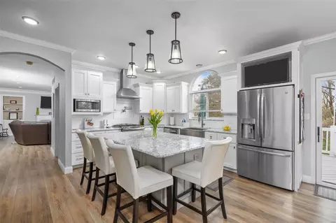 Kitchen - 406 Winding Oaks Ct, Ballwin, MO 63021 photo 1 of 1