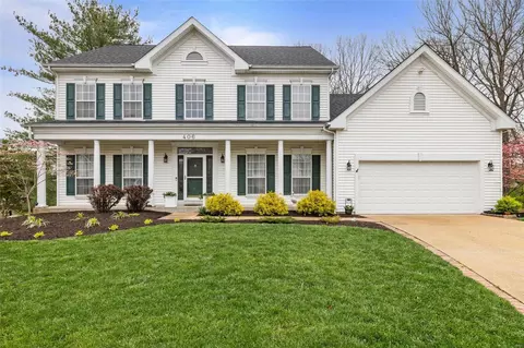 406 Winding Oaks Ct, Ballwin, MO 63021