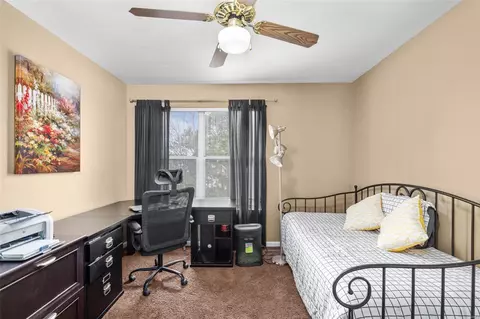 Bedroom - 406 Winding Oaks Ct, Ballwin, MO 63021 photo 4 of 4
