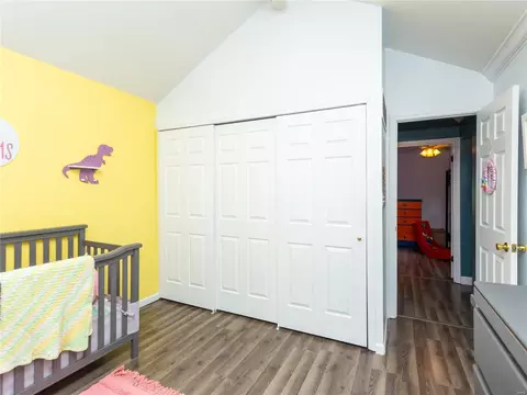 Bedroom - 414 Echo Hill Dr, Ballwin, MO 63021 photo 5 of 6