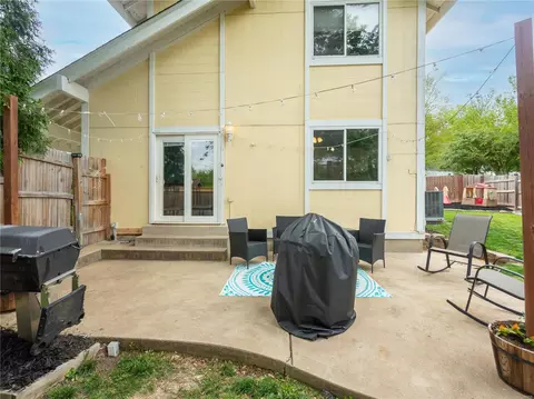 Exterior - 414 Echo Hill Dr, Ballwin, MO 63021 photo 5 of 11