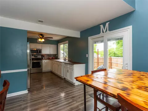 Kitchen - 414 Echo Hill Dr, Ballwin, MO 63021 photo 3 of 3