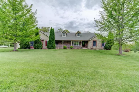 3417 Douglas Rd, Florissant, MO 63034