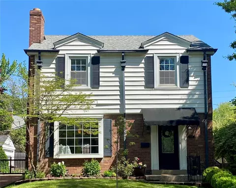7735 Cornell Ave, University City, MO 63130