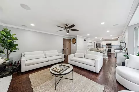 Living - 394 Buckhurst Dr, Ballwin, MO 63021 photo 3 of 5