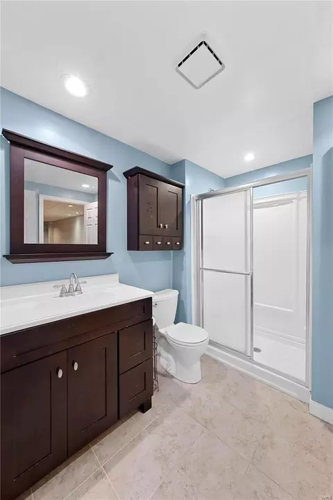 8 Shaker Leg Ct, O'fallon, MO 63366 photo 16