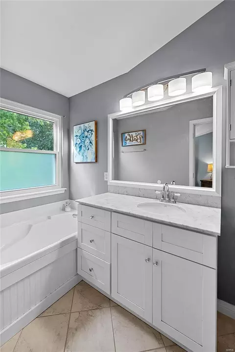 8 Shaker Leg Ct, O'fallon, MO 63366 photo 11