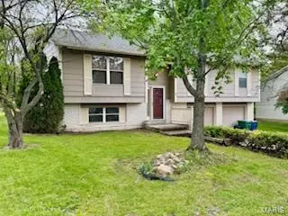 3 Cedar Ln, O'fallon, MO 63366