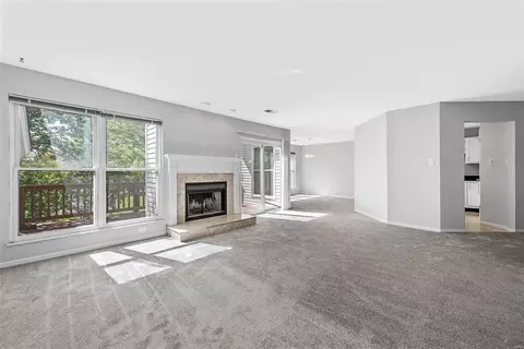 Living - 740 Woodside Trails Dr #203, Ballwin, MO 63021 photo 2 of 2