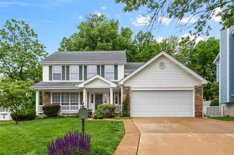 10906 Southtowne Farms Ct, Saint Louis, MO 63123