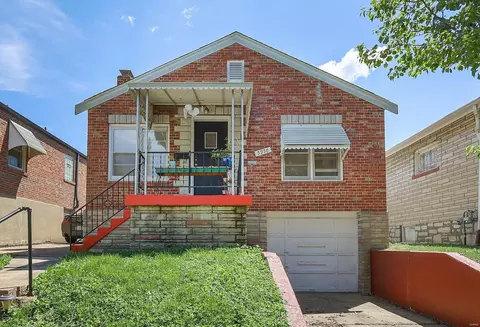 5956 Wanda Ave, Saint Louis, MO 63116