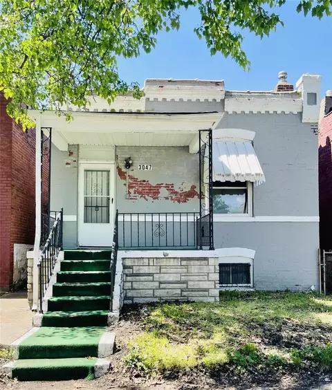 3047 Whittier St, Saint Louis, MO 63115
