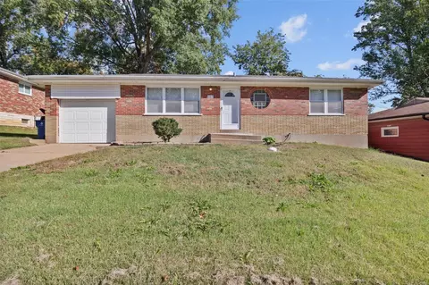 163 Bridgeview Ln, Saint Louis, MO 63129