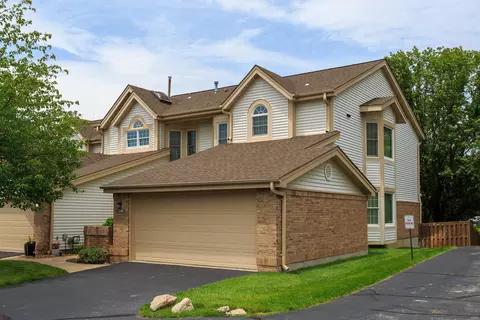 12919 Twin Meadows Ct, Saint Louis, MO 63146