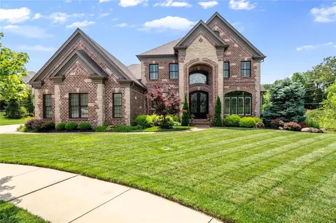 16632 Kolbie Manors Ct, Wildwood, MO 63040