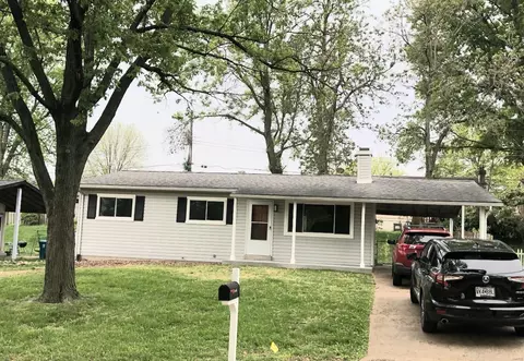11846 Jonesdale Ct, Maryland Heights, MO 63043