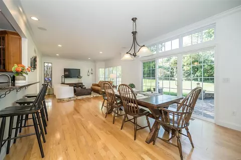 Dining - 164 Point Lansing Cir, Ballwin, MO 63021 photo 5 of 6