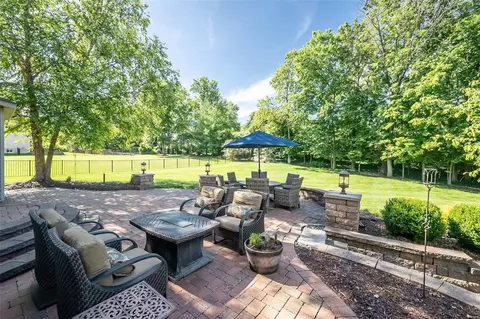 Exterior - 164 Point Lansing Cir, Ballwin, MO 63021 photo 6 of 12