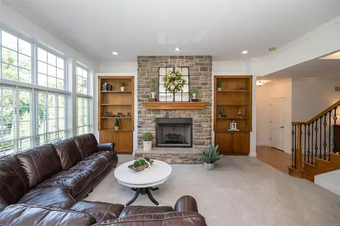 Other - 164 Point Lansing Cir, Ballwin, MO 63021 photo 2 of 10