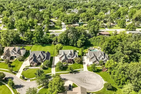 View/Area - 164 Point Lansing Cir, Ballwin, MO 63021 photo 3 of 4