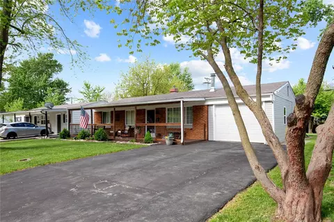 5 Juno Dr, Wentzville, MO 63385