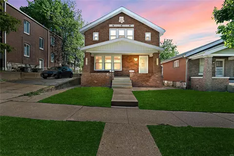 4257 Neosho St, Saint Louis, MO 63116