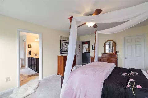 Bedroom - 1336 Commons Cir, Cottleville, MO 63304 photo 5 of 6