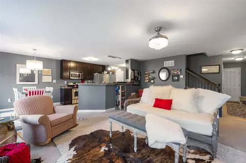 Living - 1336 Commons Cir, Cottleville, MO 63304 photo 2 of 6