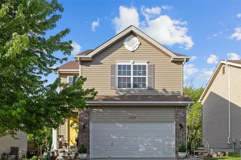 1336 Commons Cir, Cottleville, MO 63304